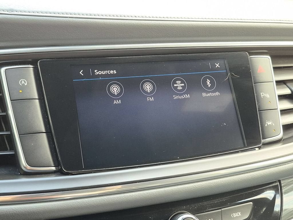 Used 2024 Buick Enclave Essence FWD image 16