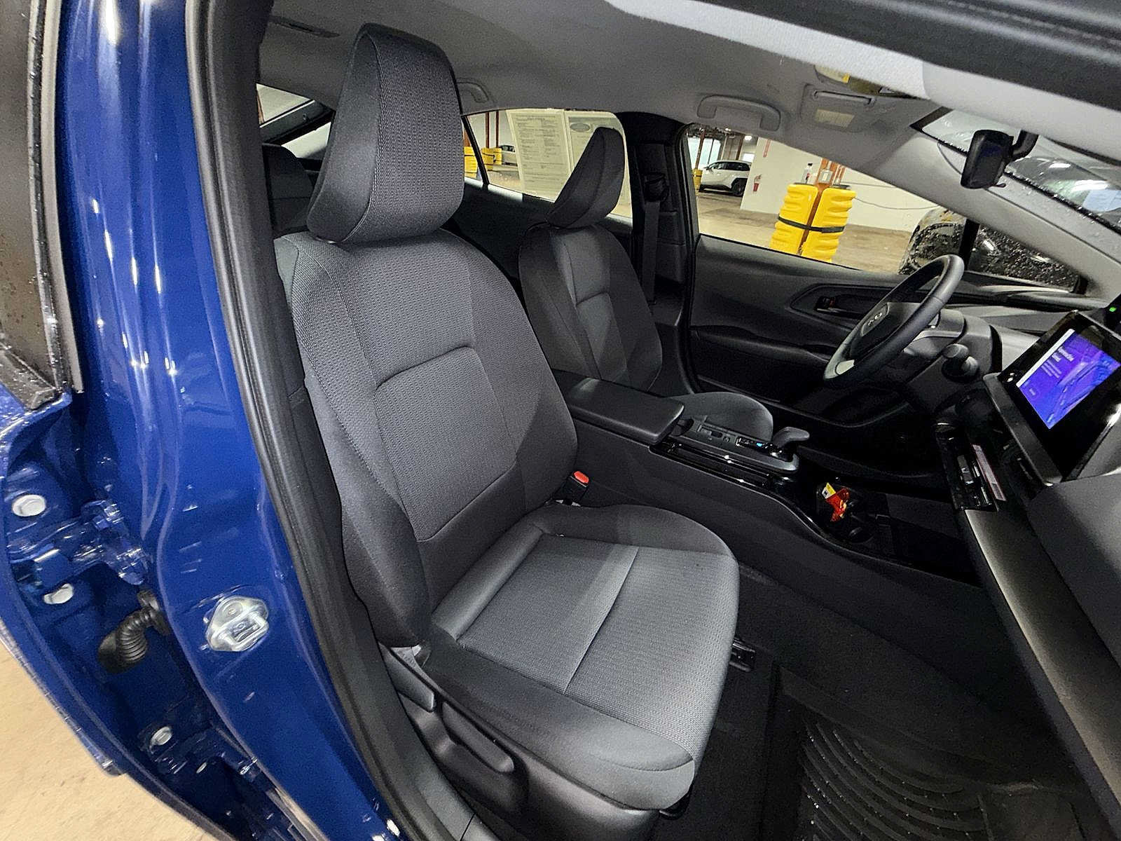 Certified 2024 Toyota Prius LE AWD/4WD image 15