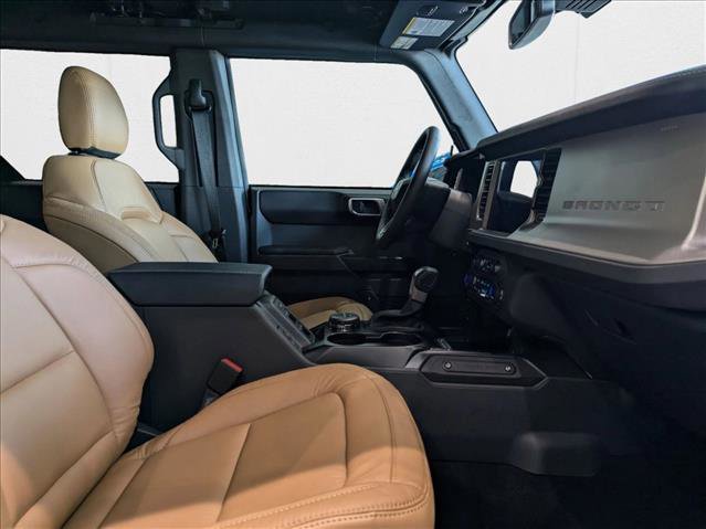New 2025 Ford Bronco Outer Banks image 16