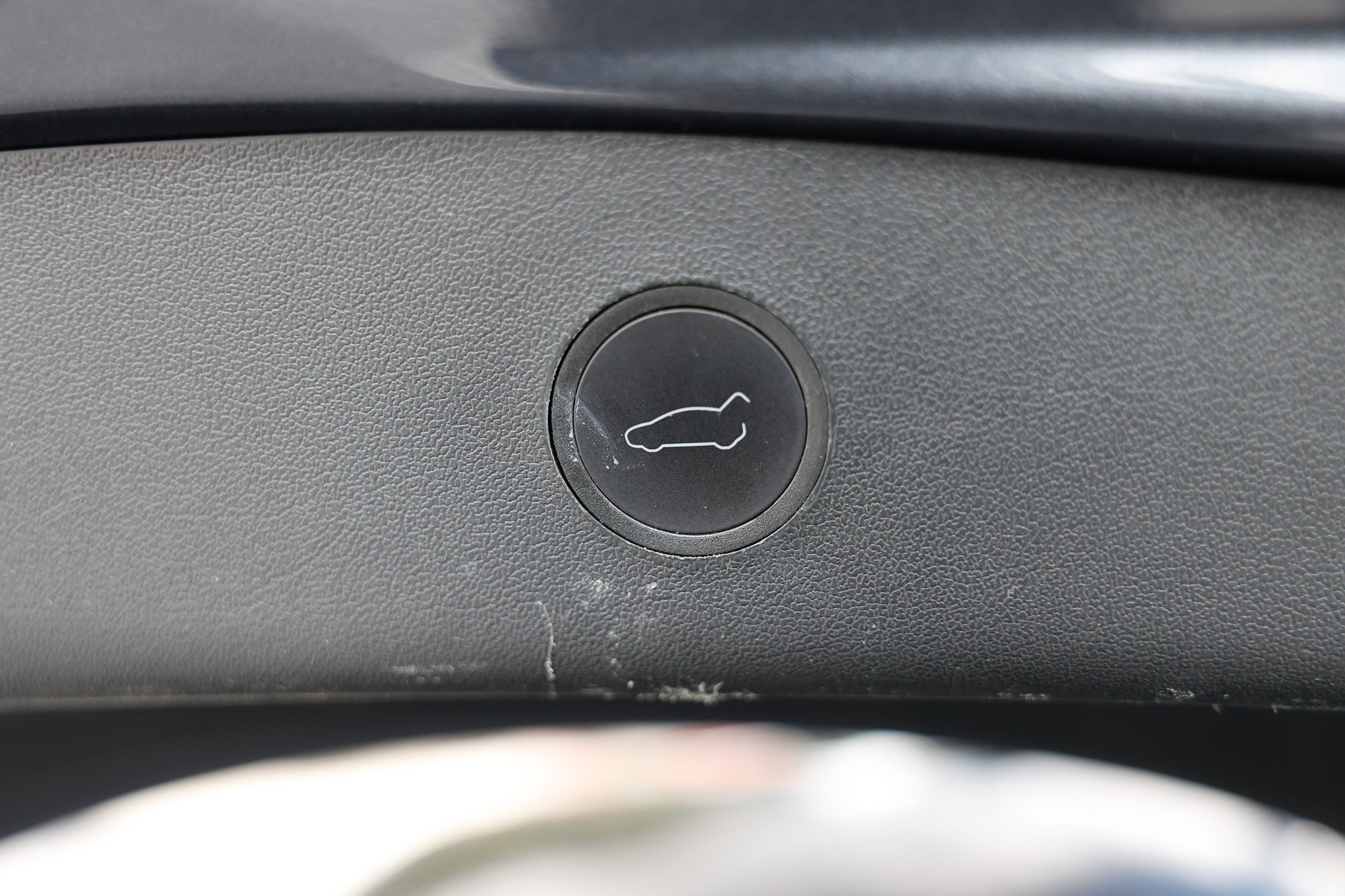 Used 2023 Tesla Model 3 Standard Range RWD image 30