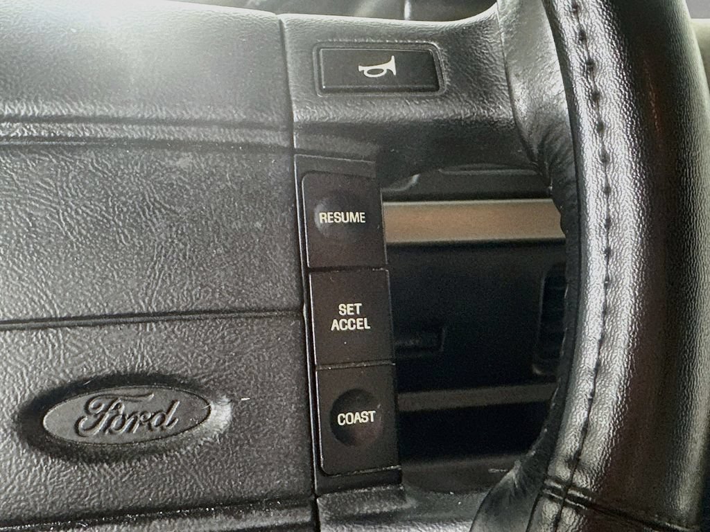 Used 1994 Ford Bronco Eddie Bauer AWD/4WD image 21