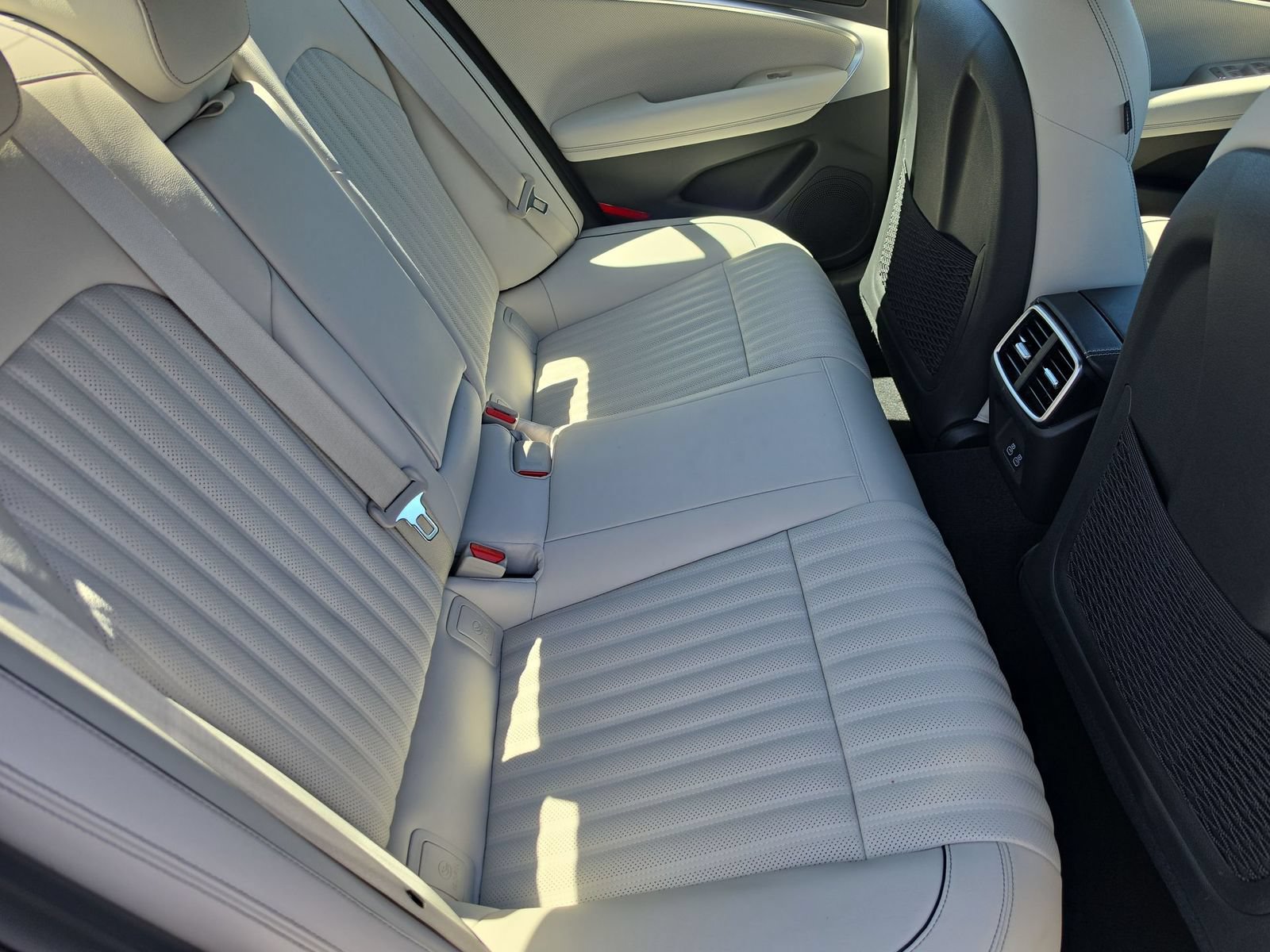 Certified 2026 Genesis G70 3.3T Sport Prestige RWD image 17