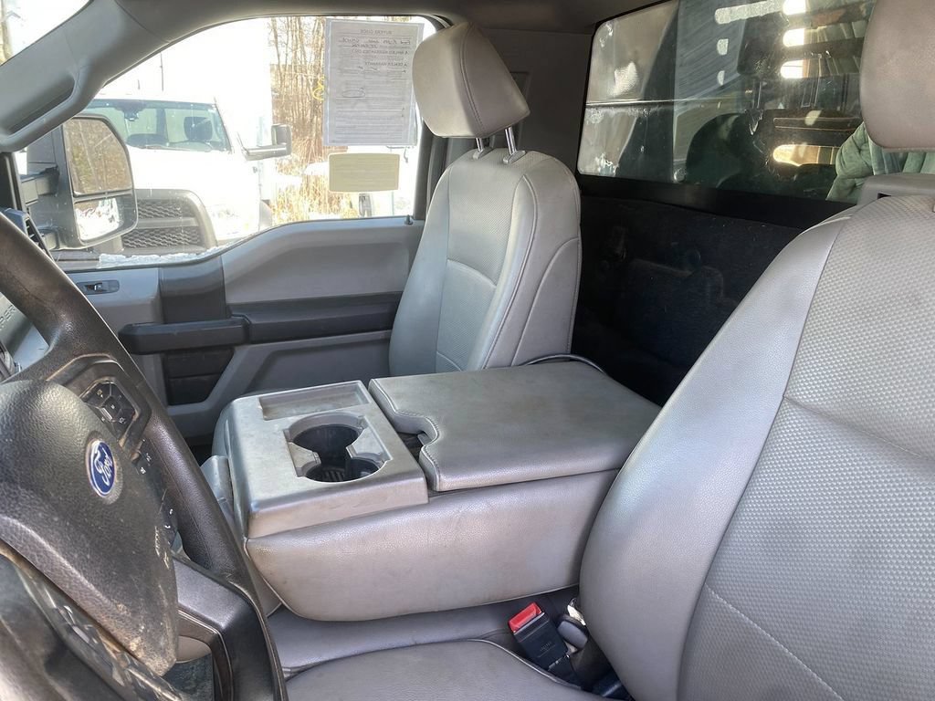 Used 2020 Ford F550 4x4 Regular Cab Super Duty w/ Power Equipment Group image 23