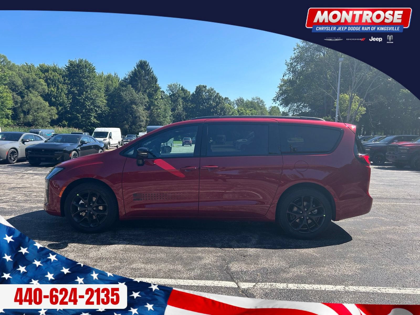 New 2027 Chrysler Pacifica Select FWD image 2