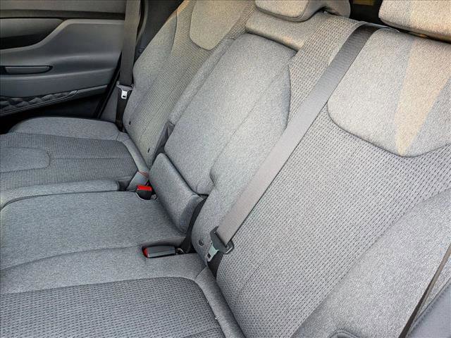 Used 2023 Hyundai Santa Fe SE image 14
