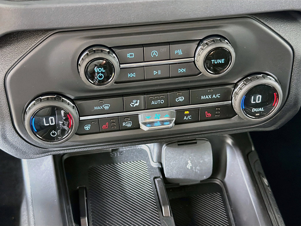 New 2026 Ford Bronco Outer Banks AWD/4WD image 38
