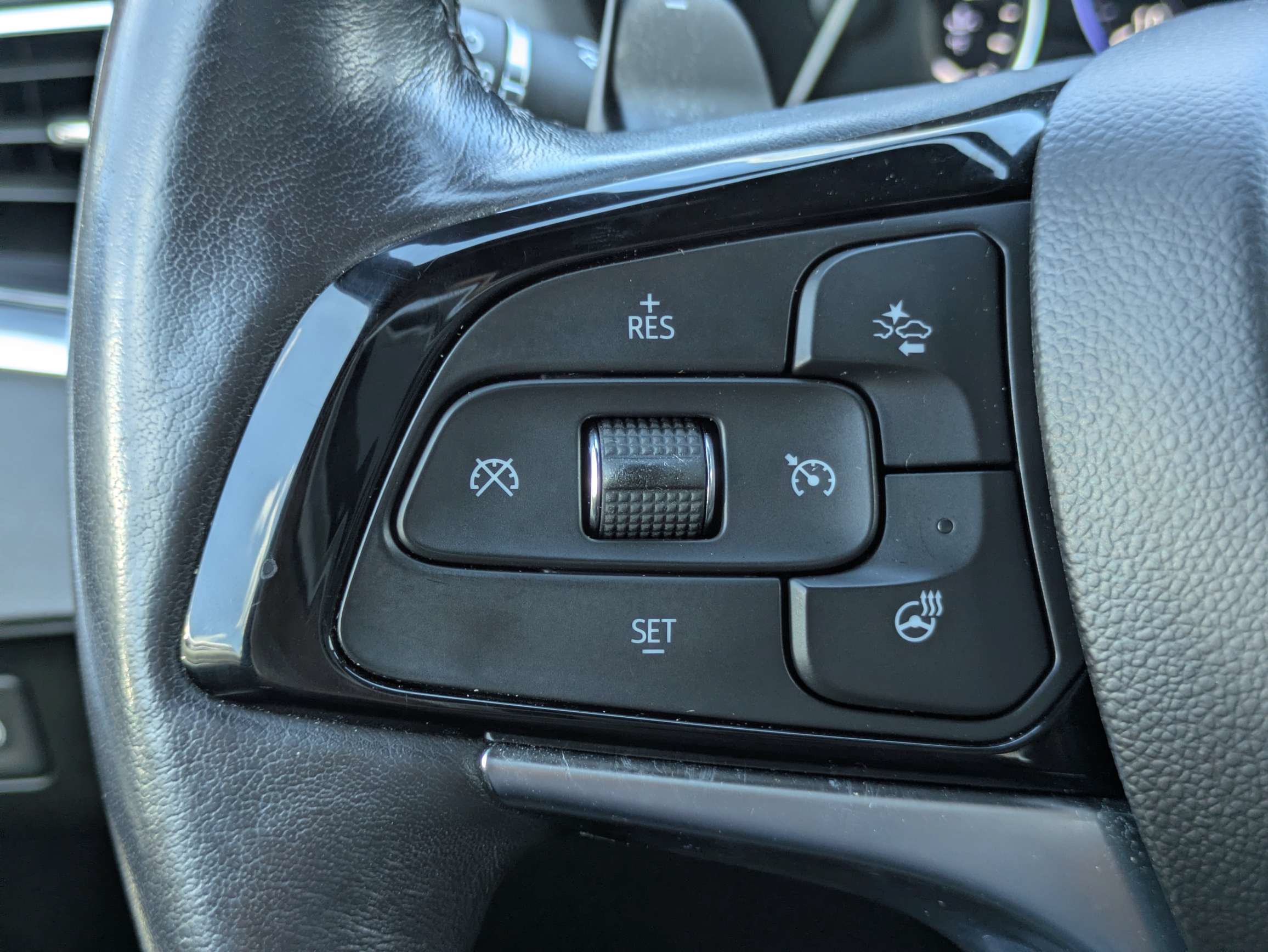 Certified 2024 Buick Enclave Premium FWD image 18