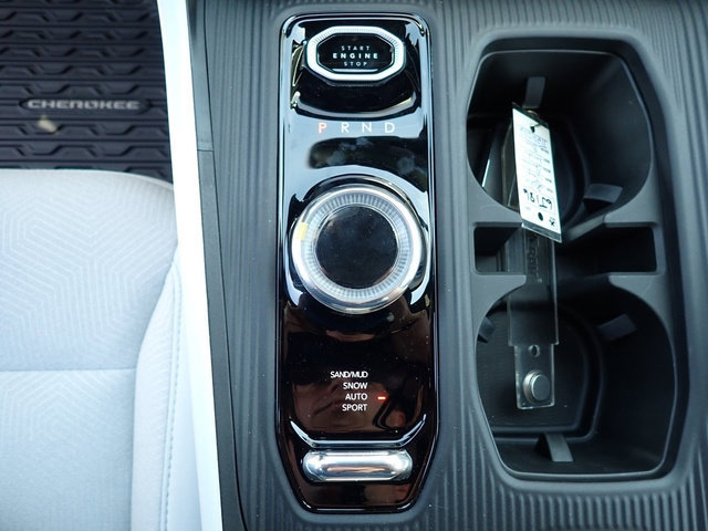 New 2026 Jeep Cherokee Laredo AWD/4WD image 19