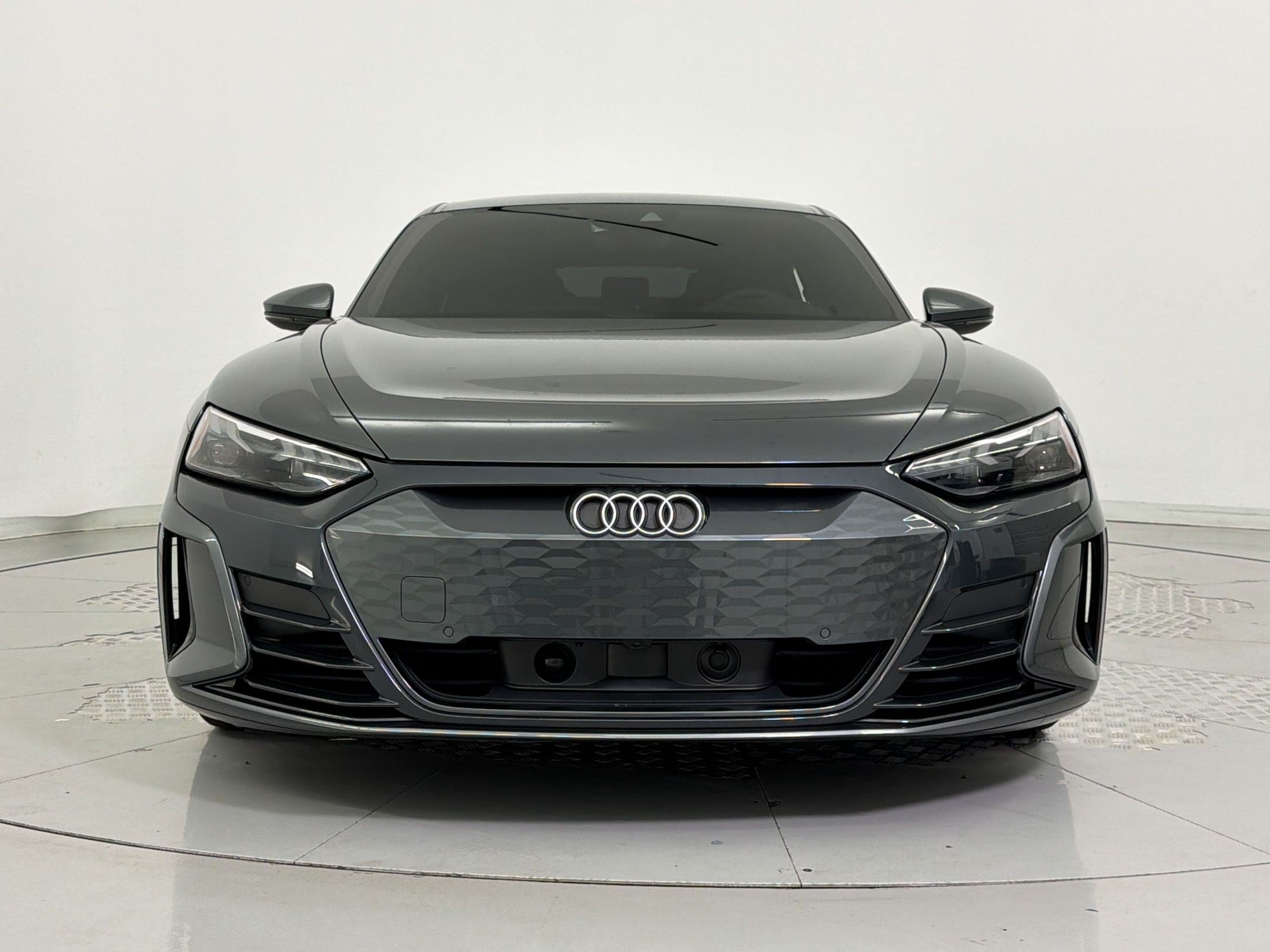 Used 2023 Audi e-tron GT Premium Plus AWD/4WD image 6