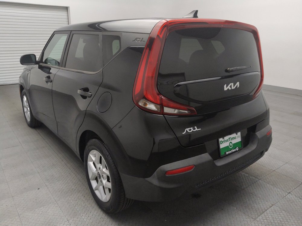 Used 2022 Kia Soul LX w/ Technology Package FWD image 5