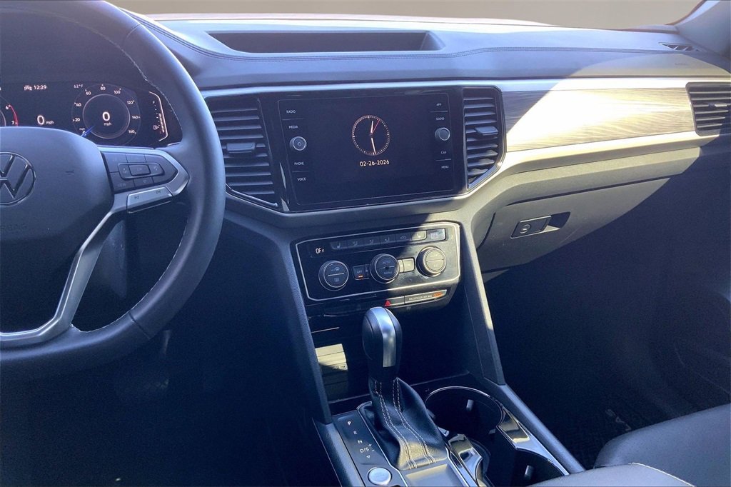 Used 2023 Volkswagen Atlas Cross Sport SE image 6