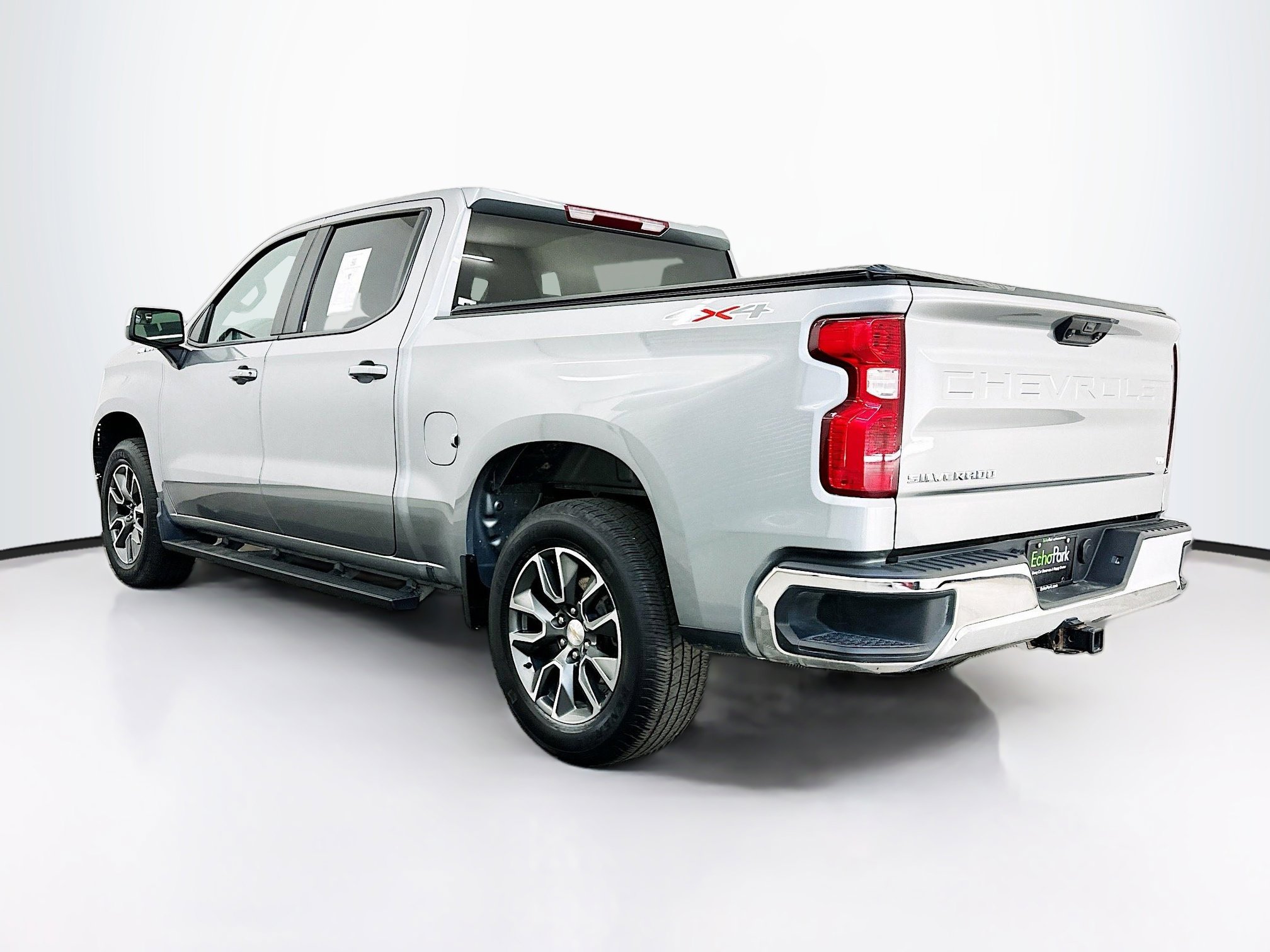 Used 2024 Chevrolet Silverado 1500 LT image 5