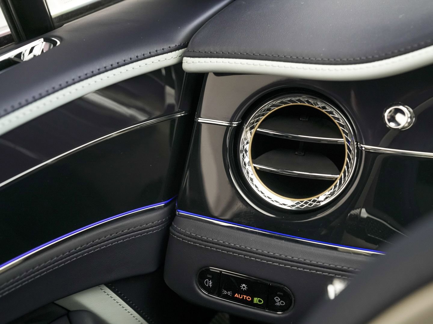 New 2026 Bentley Continental Mulliner image 14