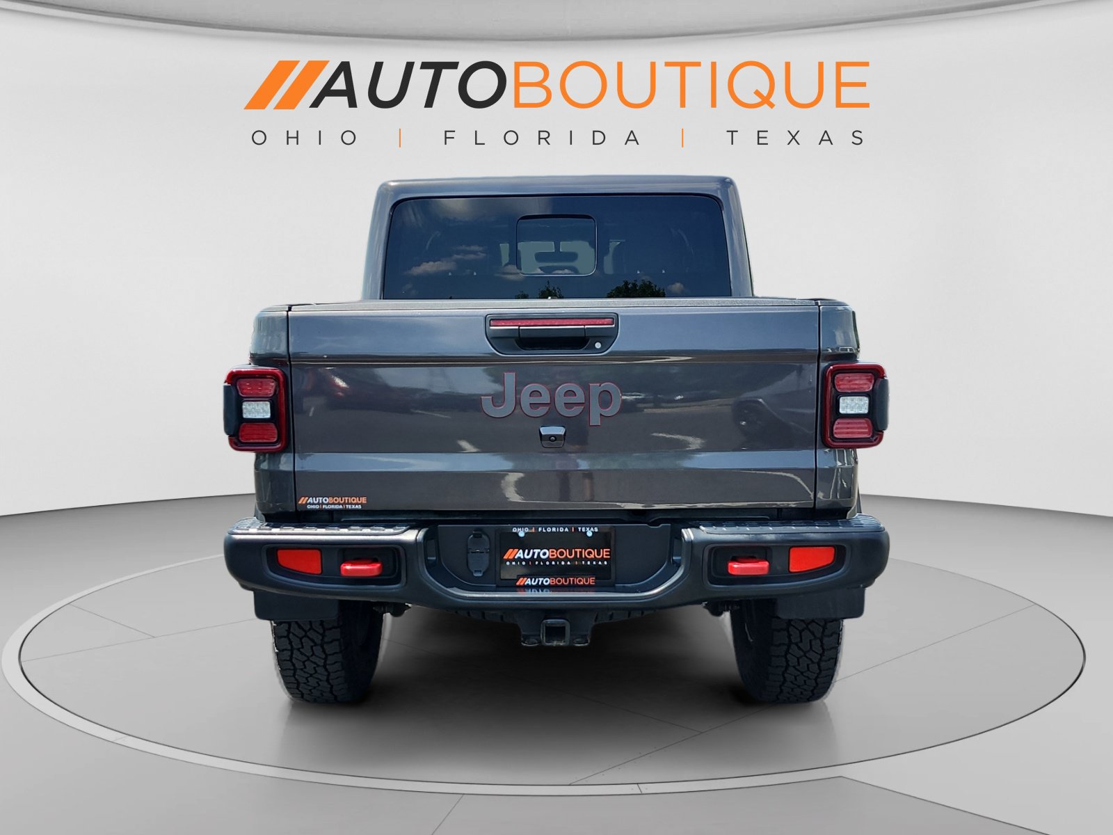 Used 2021 Jeep Gladiator Rubicon AWD/4WD image 4