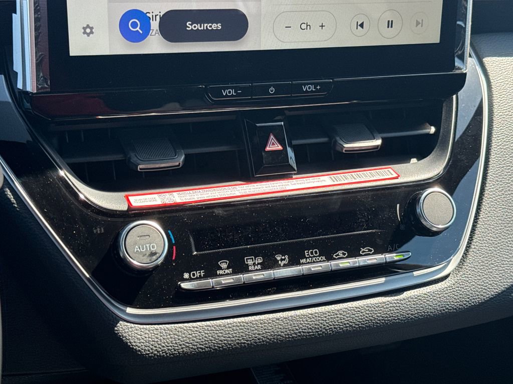 New 2026 Toyota Corolla SE FWD image 25
