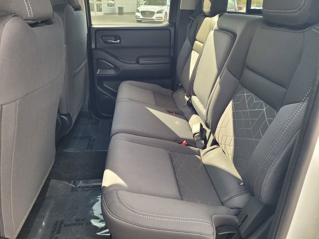 New 2026 Nissan Frontier SV w/ Tow Package image 6