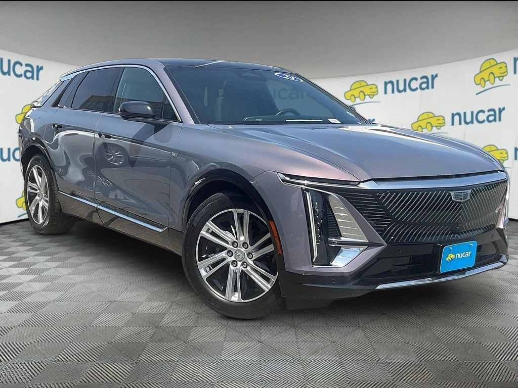 Used 2024 Cadillac Lyriq Tech w/ Driver Assist Package AWD/4WD image 1