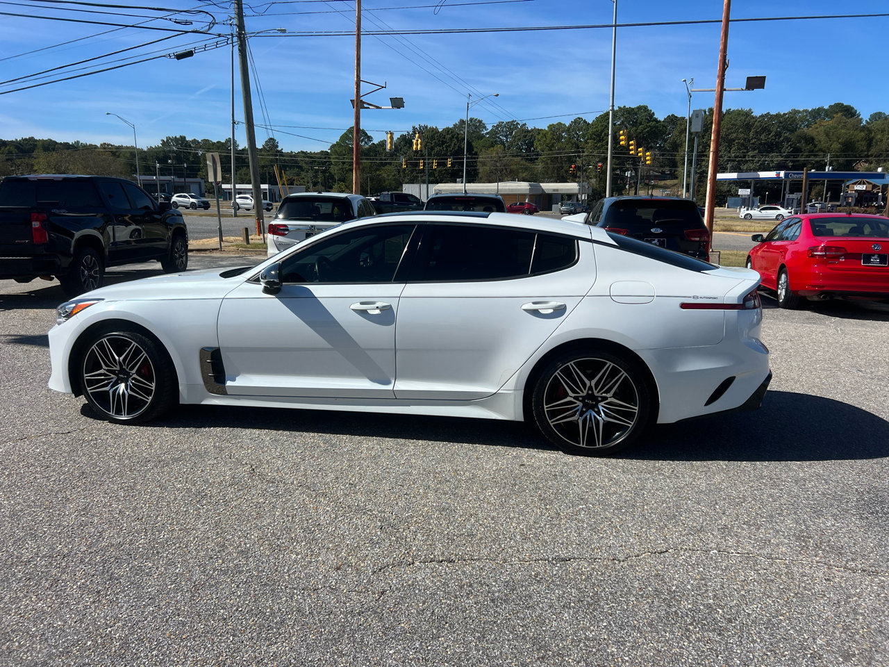 Used 2022 Kia Stinger GT2 image 16