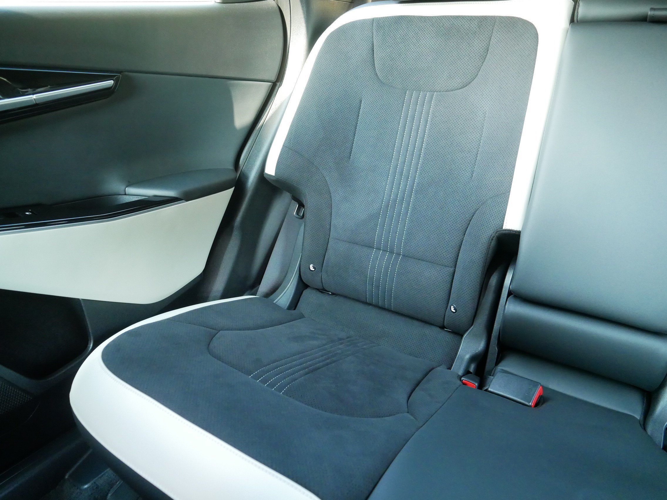 Certified 2024 Kia EV6 GT-Line AWD/4WD image 12