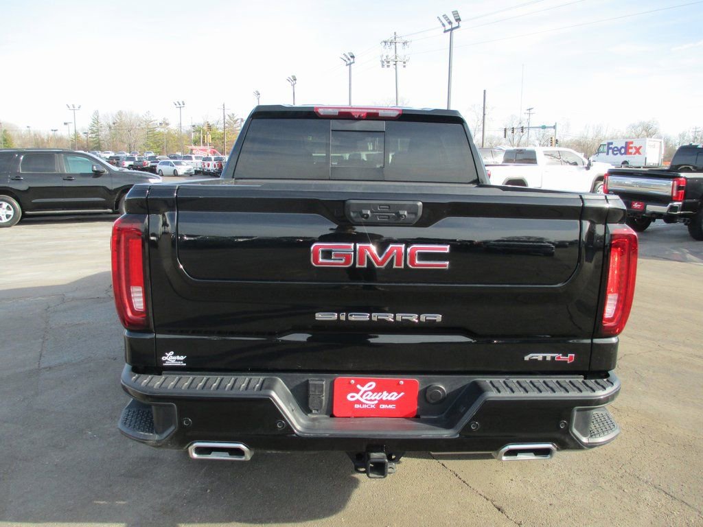 Used 2025 GMC Sierra 1500 AT4 w/ AT4 Premium Package AWD/4WD image 7