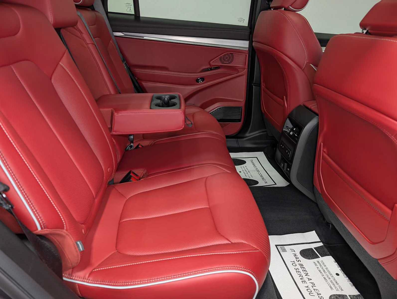 Used 2025 Jeep Wagoneer S Launch Edition AWD/4WD image 34