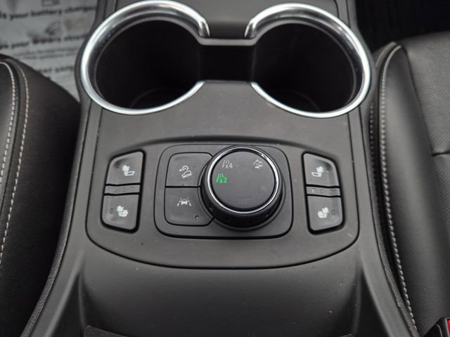 Used 2022 GMC Terrain SLT w/ Infotainment Package II AWD/4WD image 33
