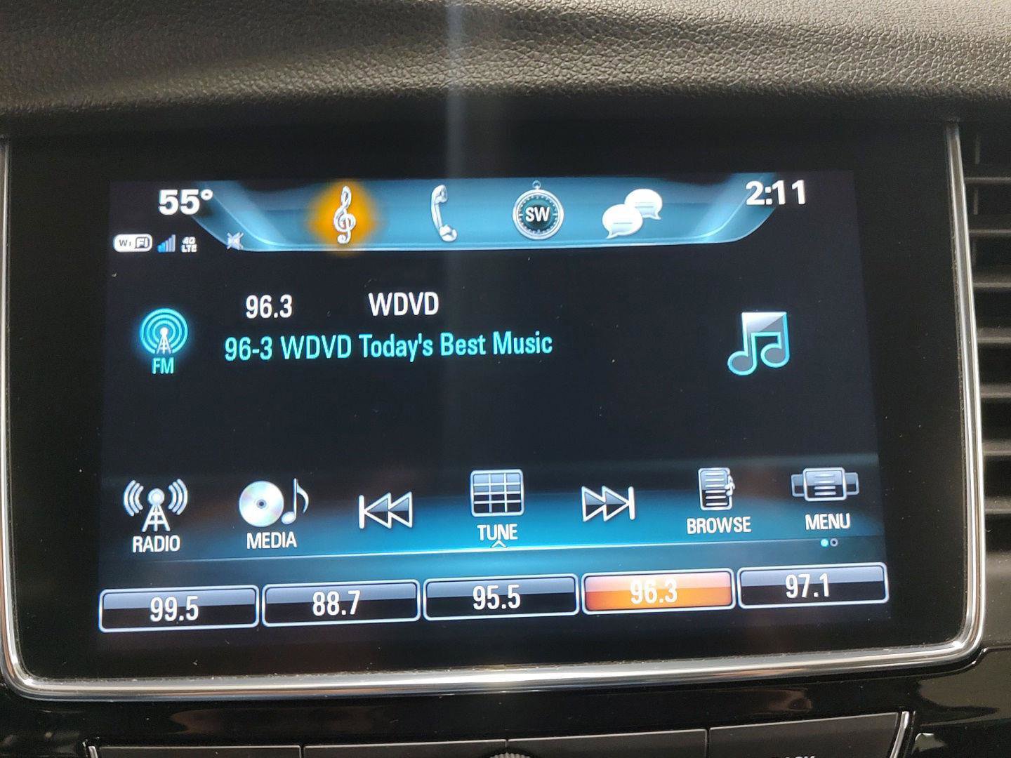 Used 2019 Buick Encore Essence image 9