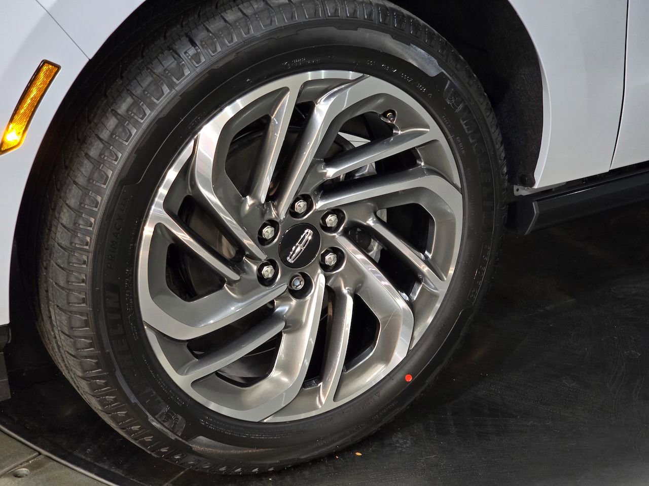 New 2025 Lincoln Navigator Reserve image 16