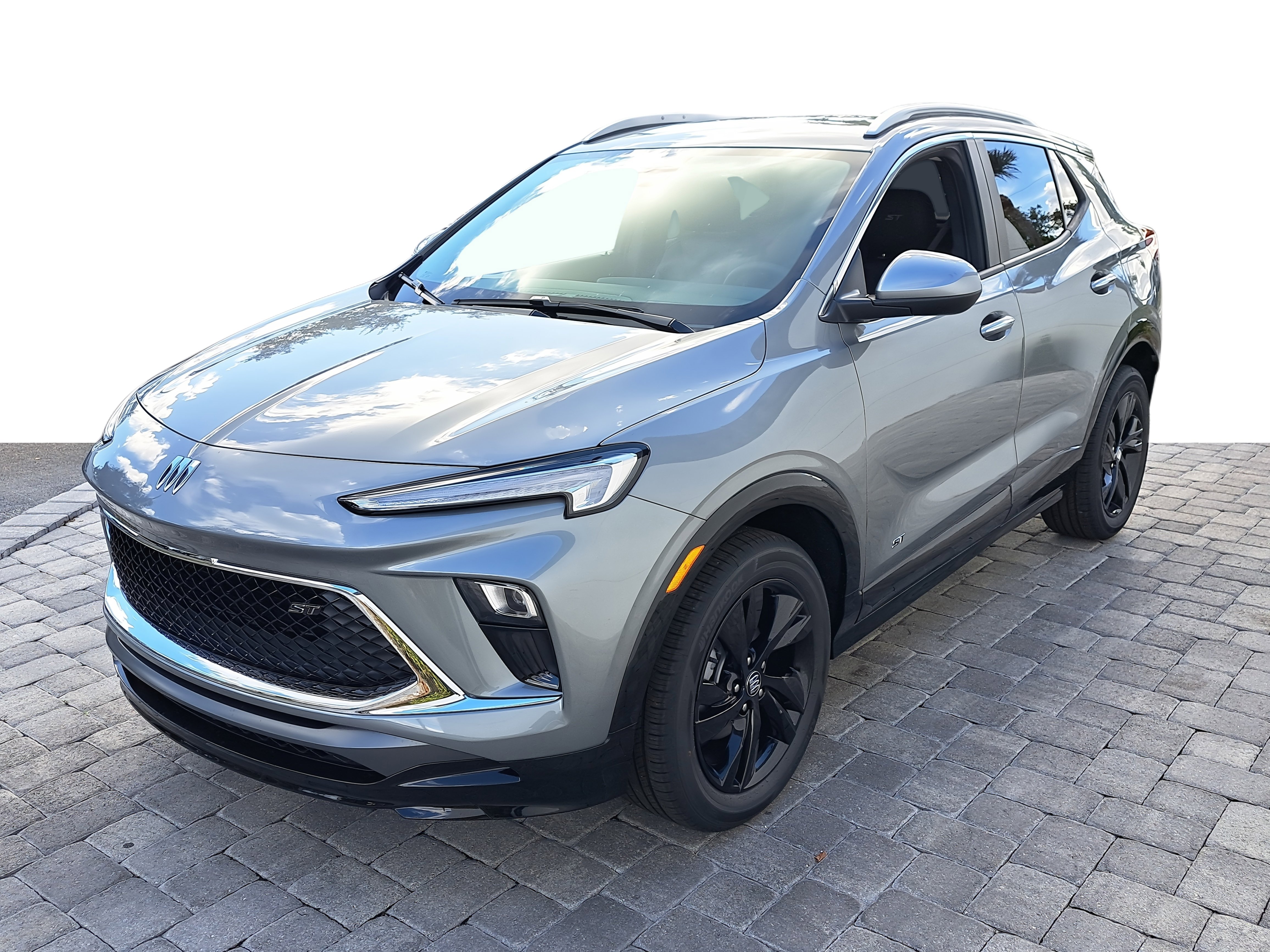 New 2026 Buick Encore GX Sport Touring w/ Comfort Package image 3