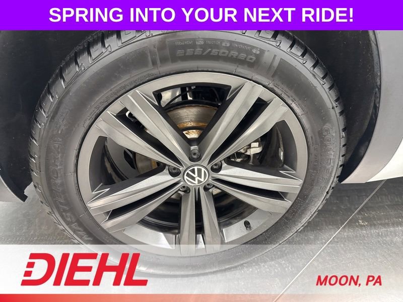 Used 2022 Volkswagen Atlas SEL R-Line AWD/4WD image 8