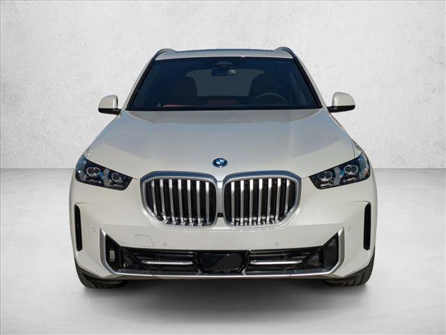 Used 2026 BMW X5 xDrive50e w/ Climate Comfort Package image 6