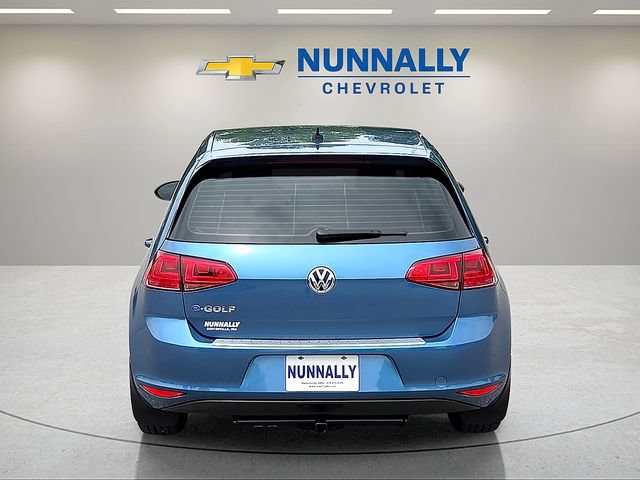 Used 2016 Volkswagen e-Golf SE w/ DC Fast Charging Package FWD image 4