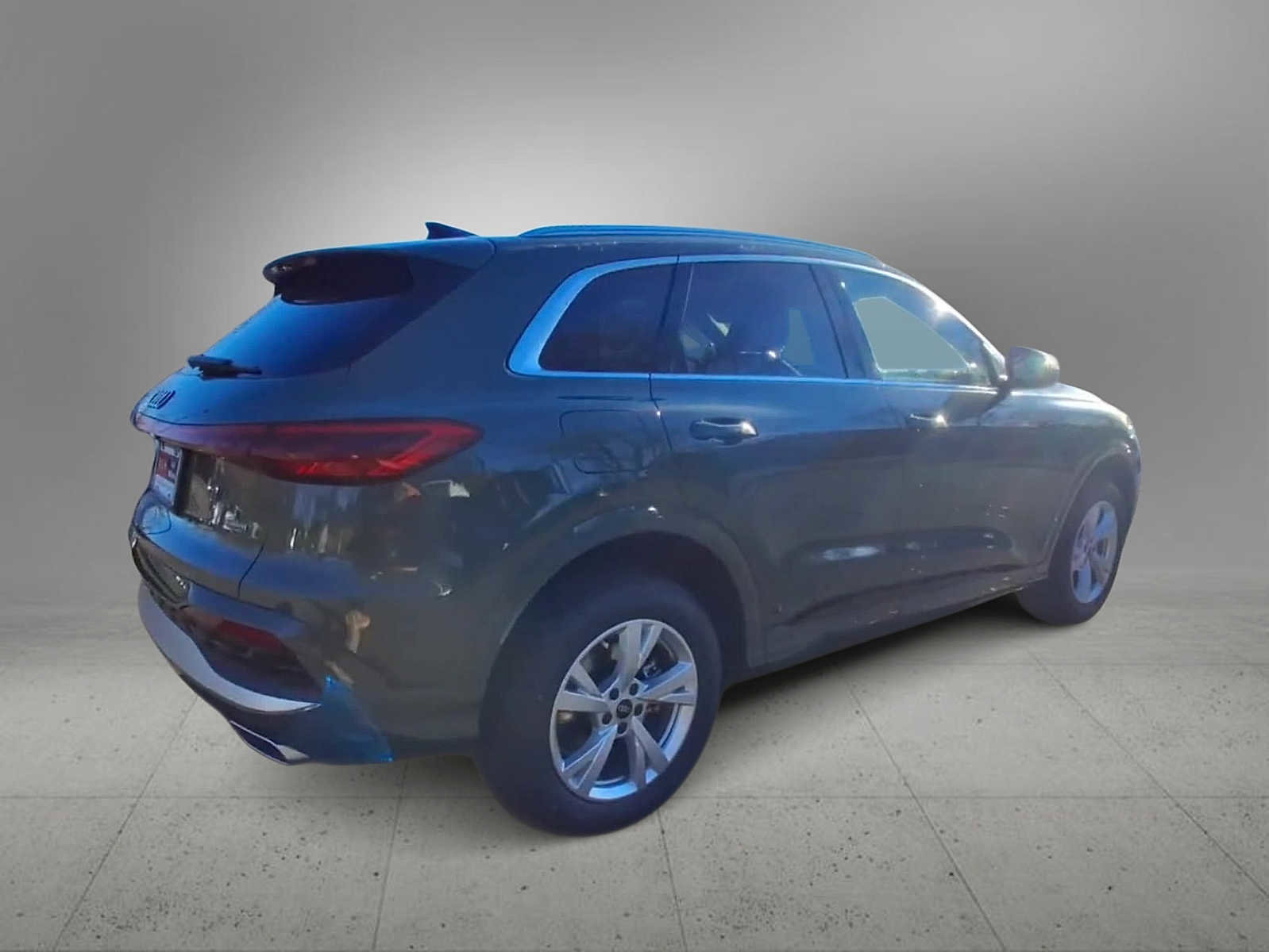 New 2025 Audi Q5 Premium image 8