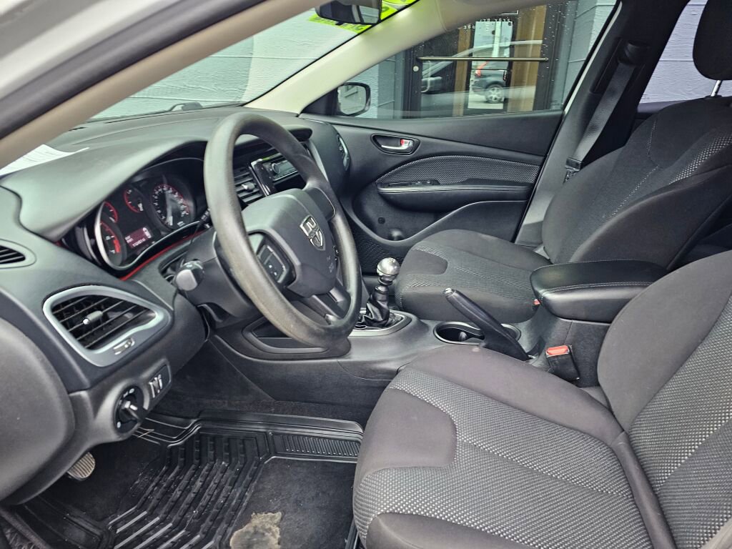 Used 2014 Dodge Dart SE image 18