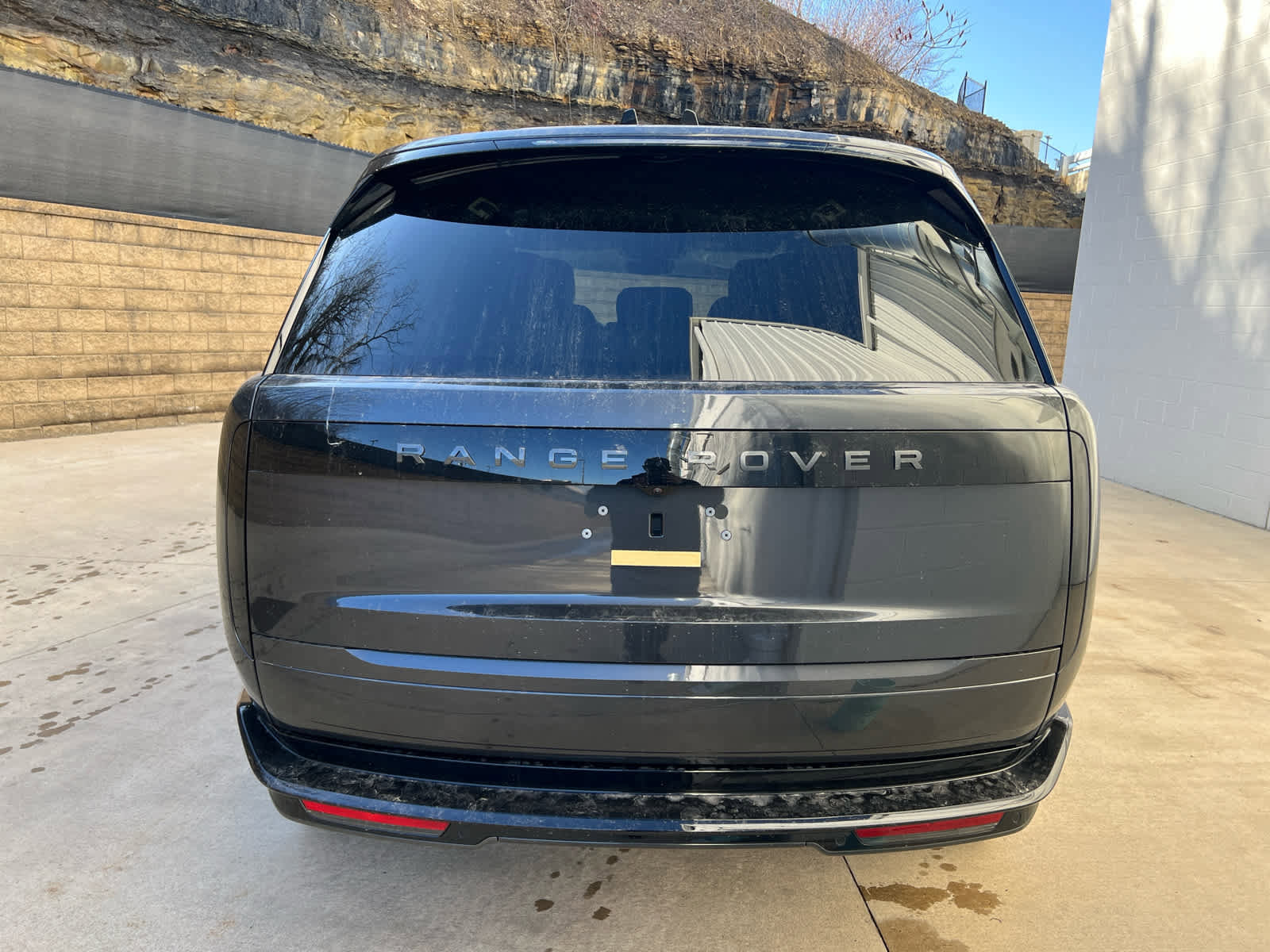 New 2025 Land Rover Range Rover SE image 4