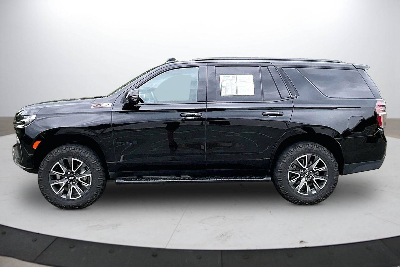 Used 2023 Chevrolet Tahoe Z71 w/ Luxury Package AWD/4WD image 5