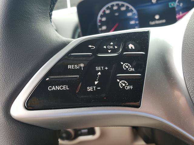 New 2025 Mercedes-Benz GLB 250 4MATIC image 22