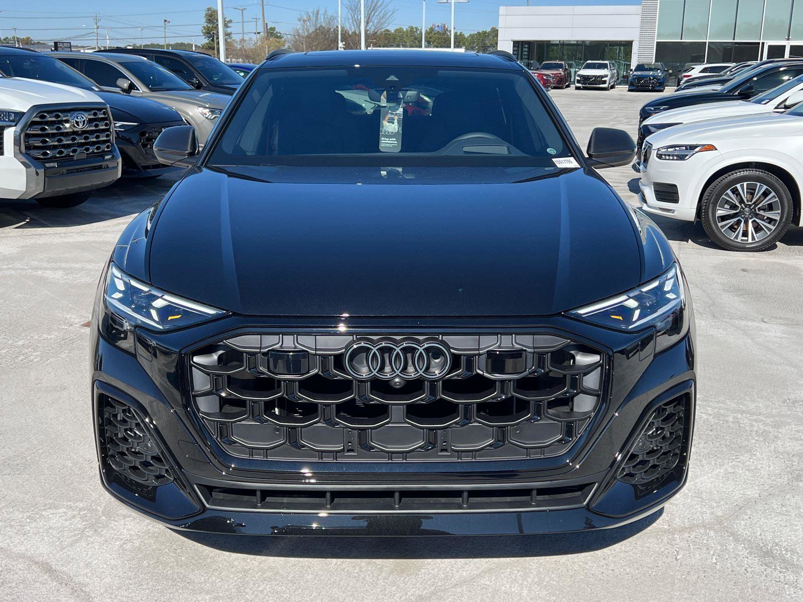 New 2026 Audi Q8 Prestige image 2