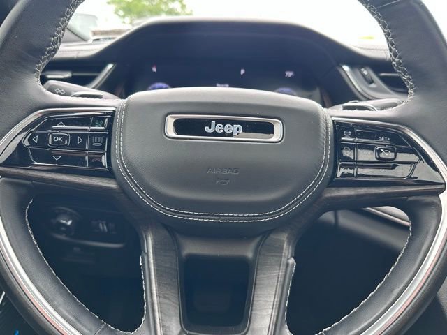 Used 2022 Jeep Grand Cherokee L Overland AWD/4WD image 12