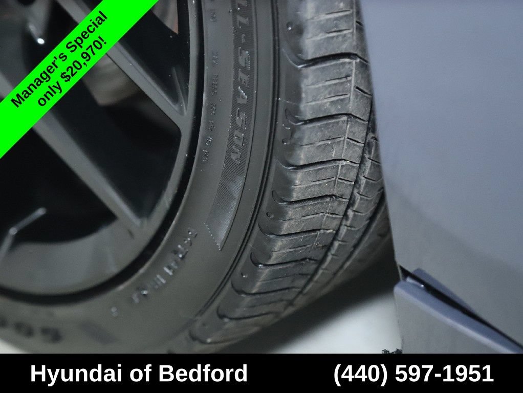 Used 2022 Honda Civic EX-L image 39
