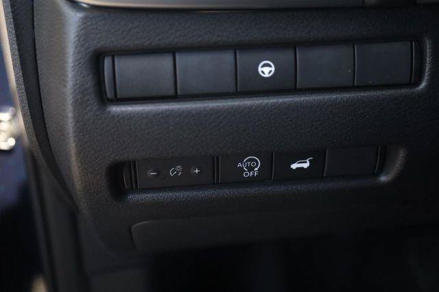 New 2026 Nissan Rogue SV w/ Cold Weather Package AWD/4WD image 12