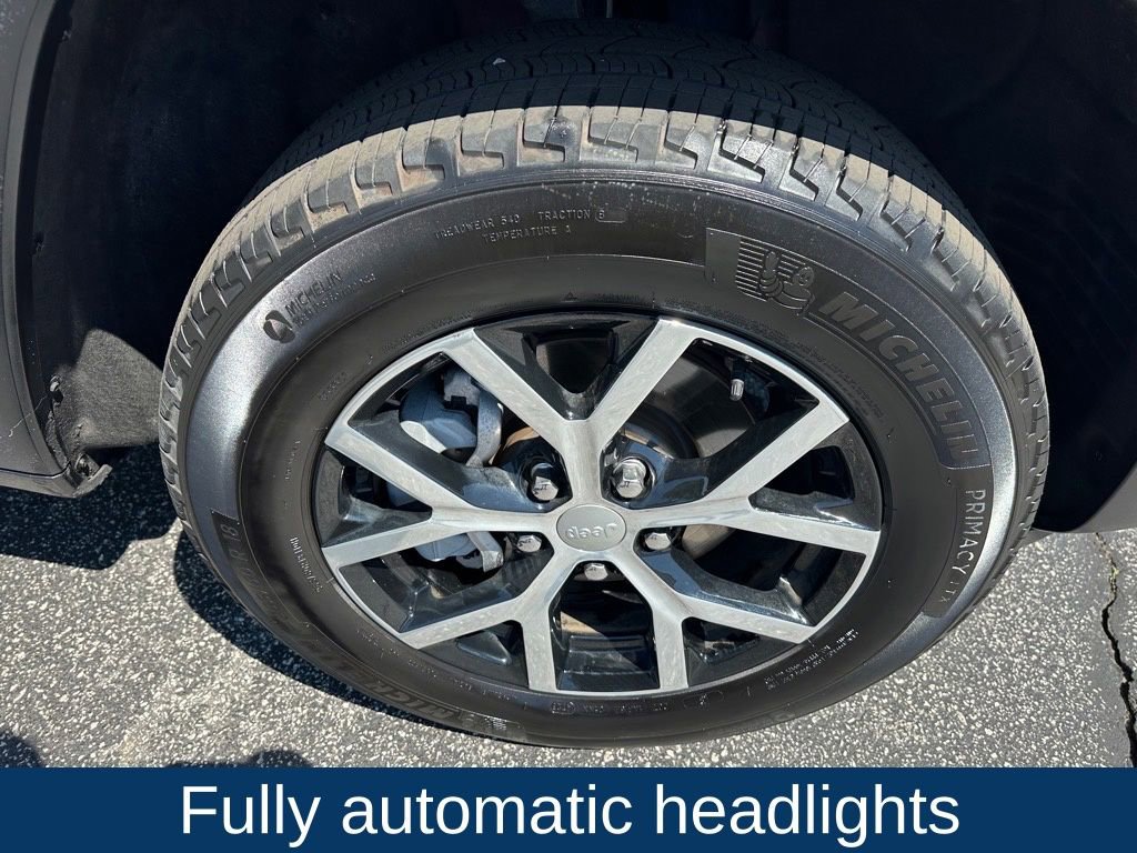 Used 2024 Jeep Grand Cherokee Limited image 15