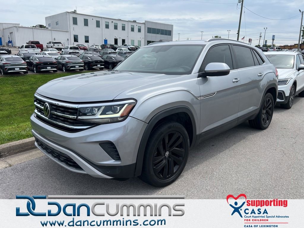 Used 2020 Volkswagen Atlas Cross Sport SE w/ Panoramic Sunroof Package