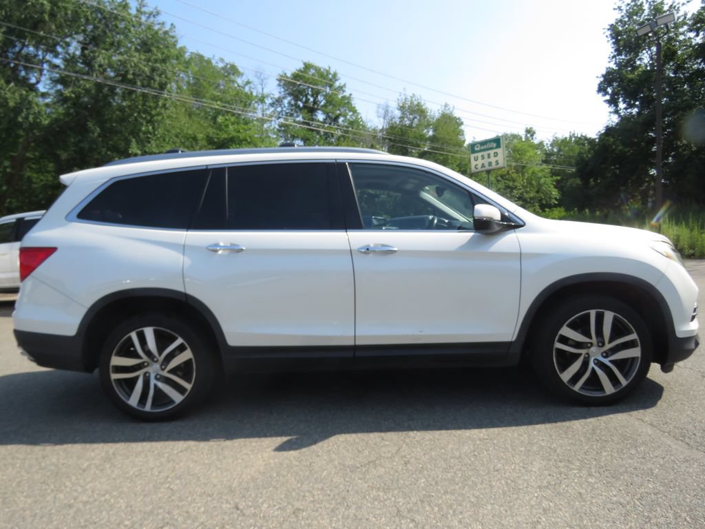Used 2018 Honda Pilot Elite image 4