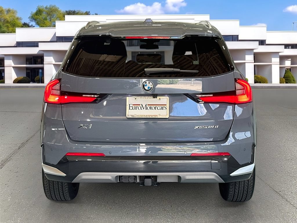 Used 2026 BMW X1 xDrive28i w/ Technology Package AWD/4WD image 6