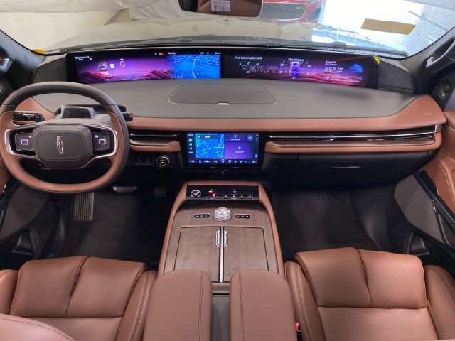 New 2027 Lincoln Navigator L Reserve AWD/4WD image 14