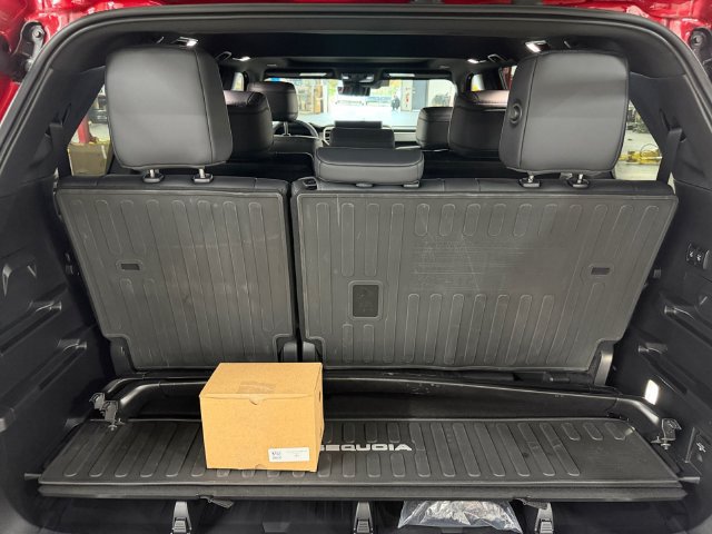 Used 2025 Toyota Sequoia Limited w/ Tow Technology Package AWD/4WD image 17