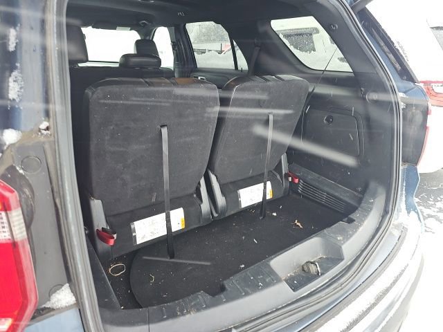 Used 2018 Ford Explorer XLT w/ Equipment Group 202A image 8