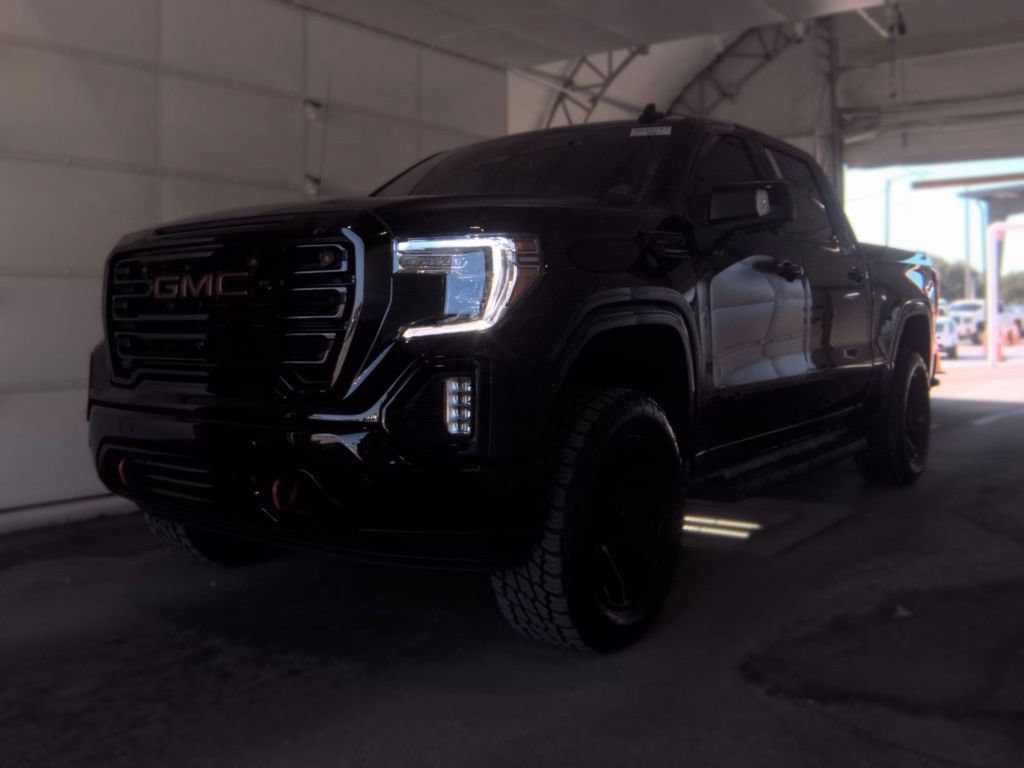 Used 2020 GMC Sierra 1500 AT4 w/ AT4 Premium Package AWD/4WD image 4