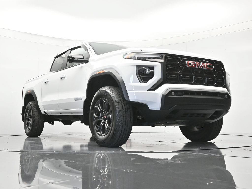 Used 2025 GMC Canyon Elevation w/ Convenience Package RWD image 40